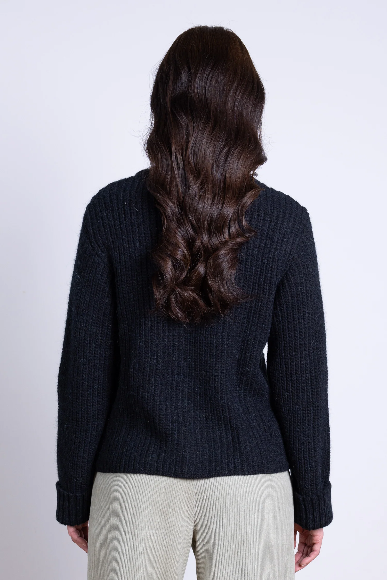 AW25 Cardi - Black - Image 3