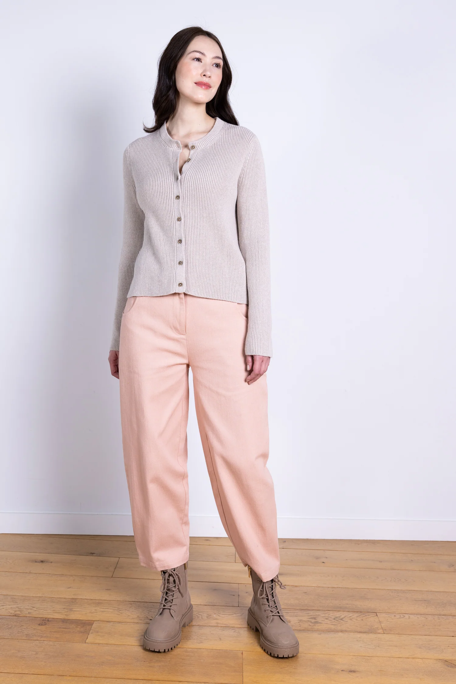 AW25 Cropped Trouser - Parfait - Image 4
