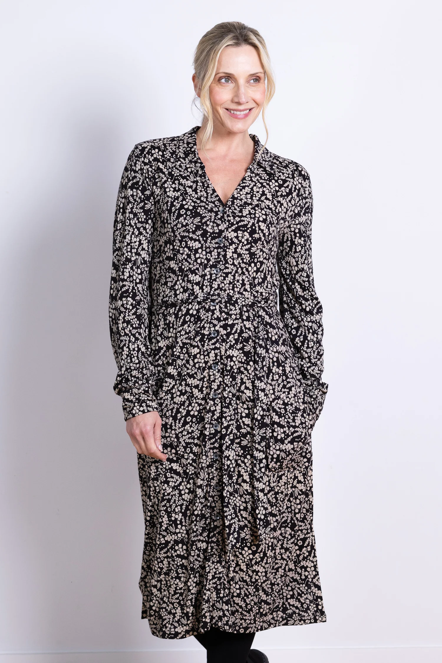 AW25 Shirt Dress -Alabaster - Image 2