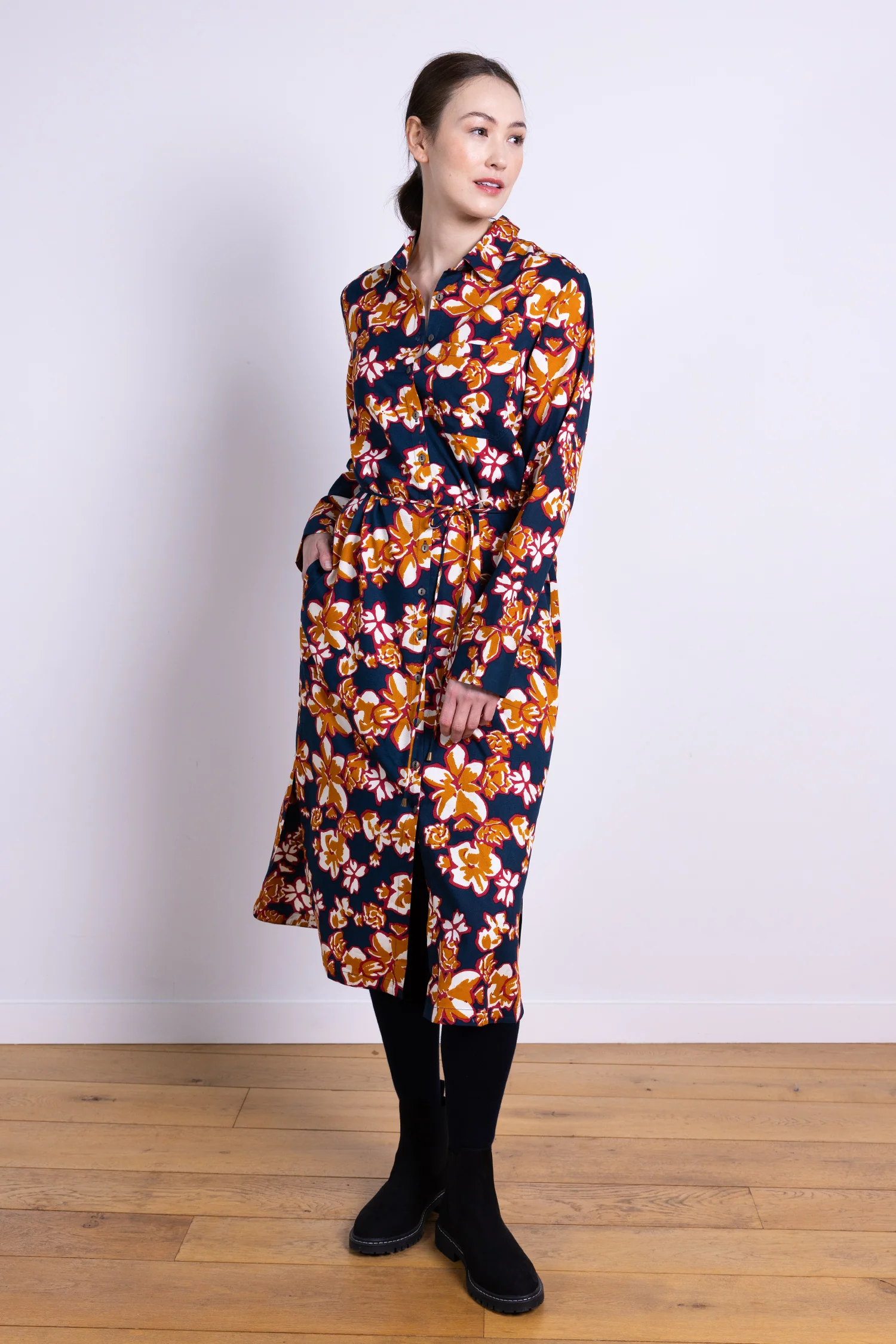 AW25 Shirt Dress - Oxford - Image 2