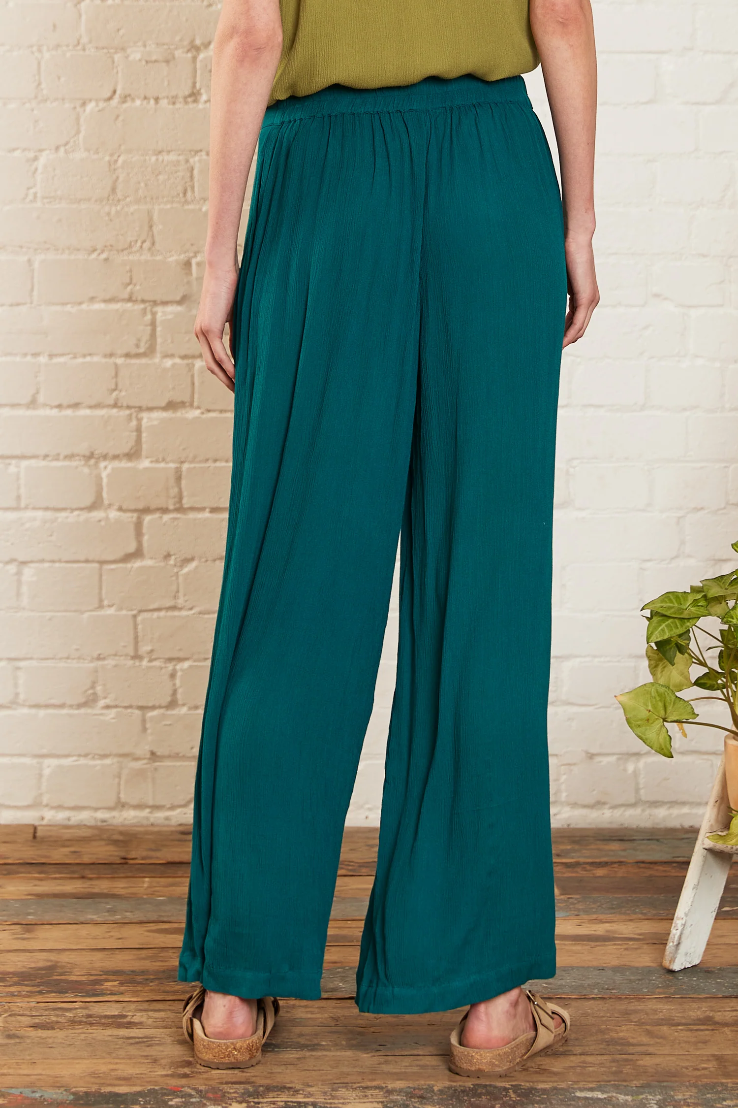 Crinkle Viscose Wide Leg Trousers - Image 7