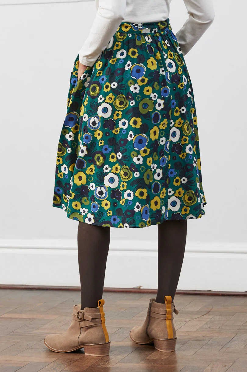 FV8041 Freya Print Twill Swing Skirt - Image 2