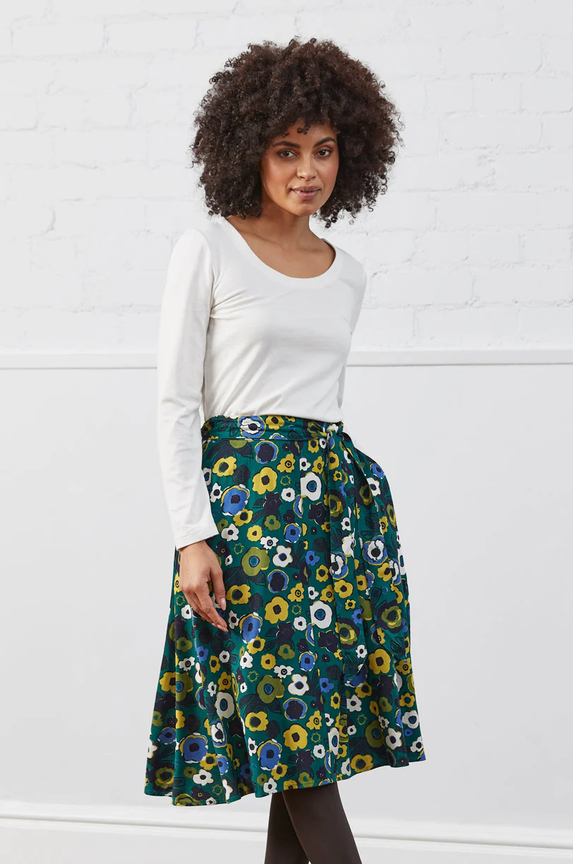 FV8041 Freya Print Twill Swing Skirt - Image 3