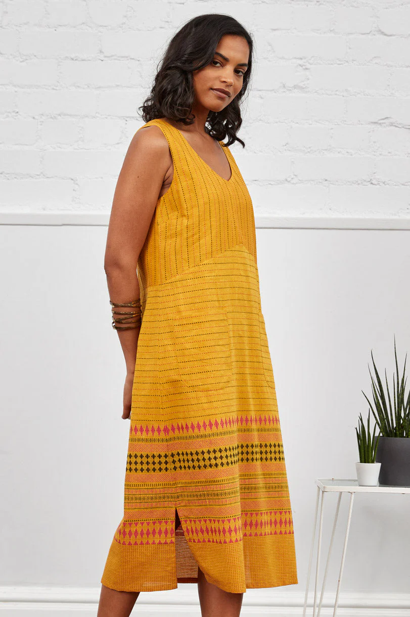 GJ2101 Sleeveless Jacquard Dress - Image 2