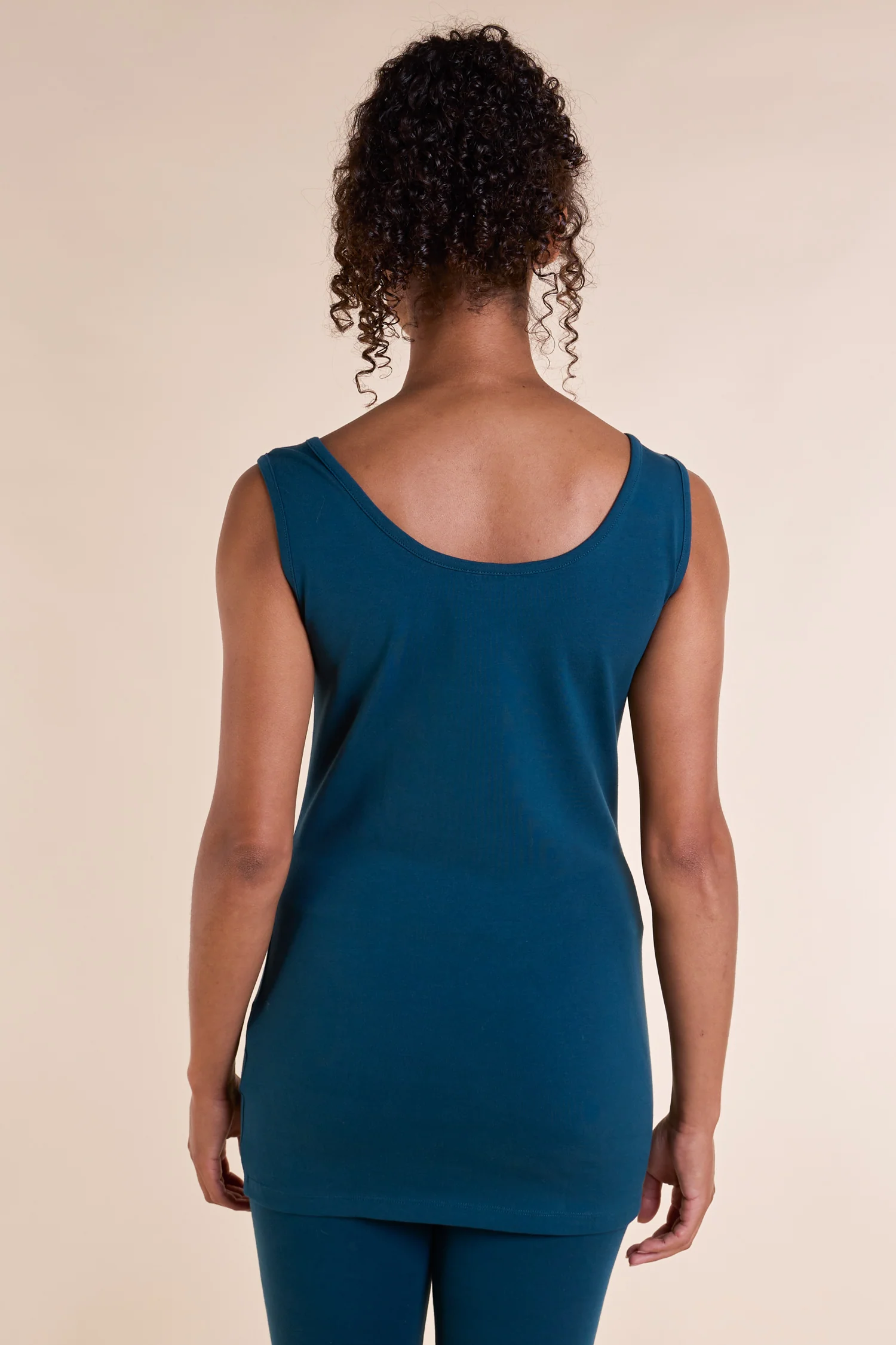 SS25 GOTS Organic Cotton Longline Vest - Jet - Image 3