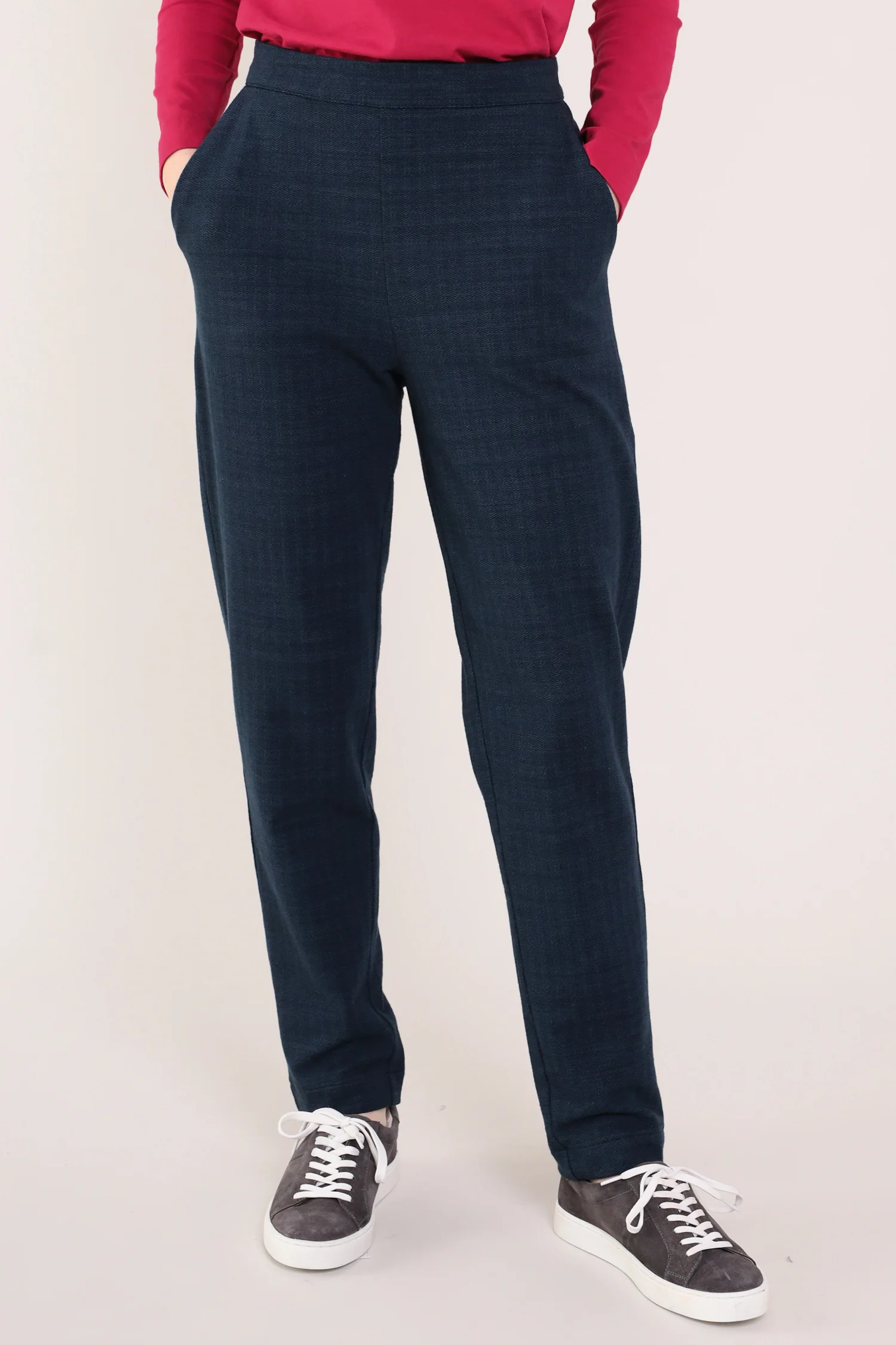 GOTS Slim Leg Trouser