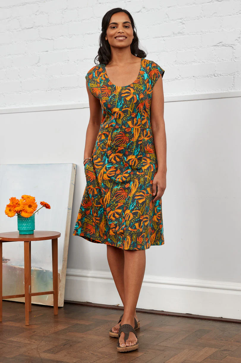 HG2123 Organic Fit and Flare Dress - Image 7