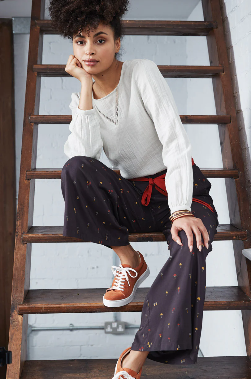 Lenzing Ecovero Tie Belt Trousers - Image 4
