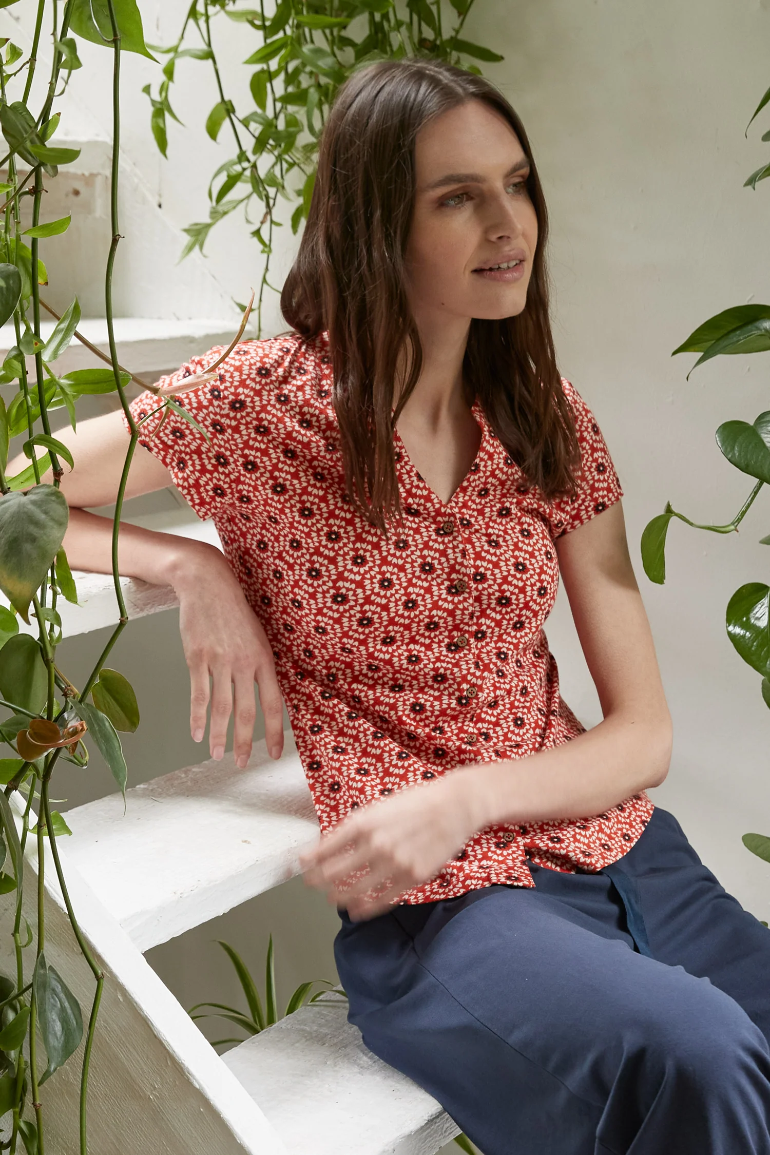 Petal Burst Organic Cotton Collared Top - Image 5
