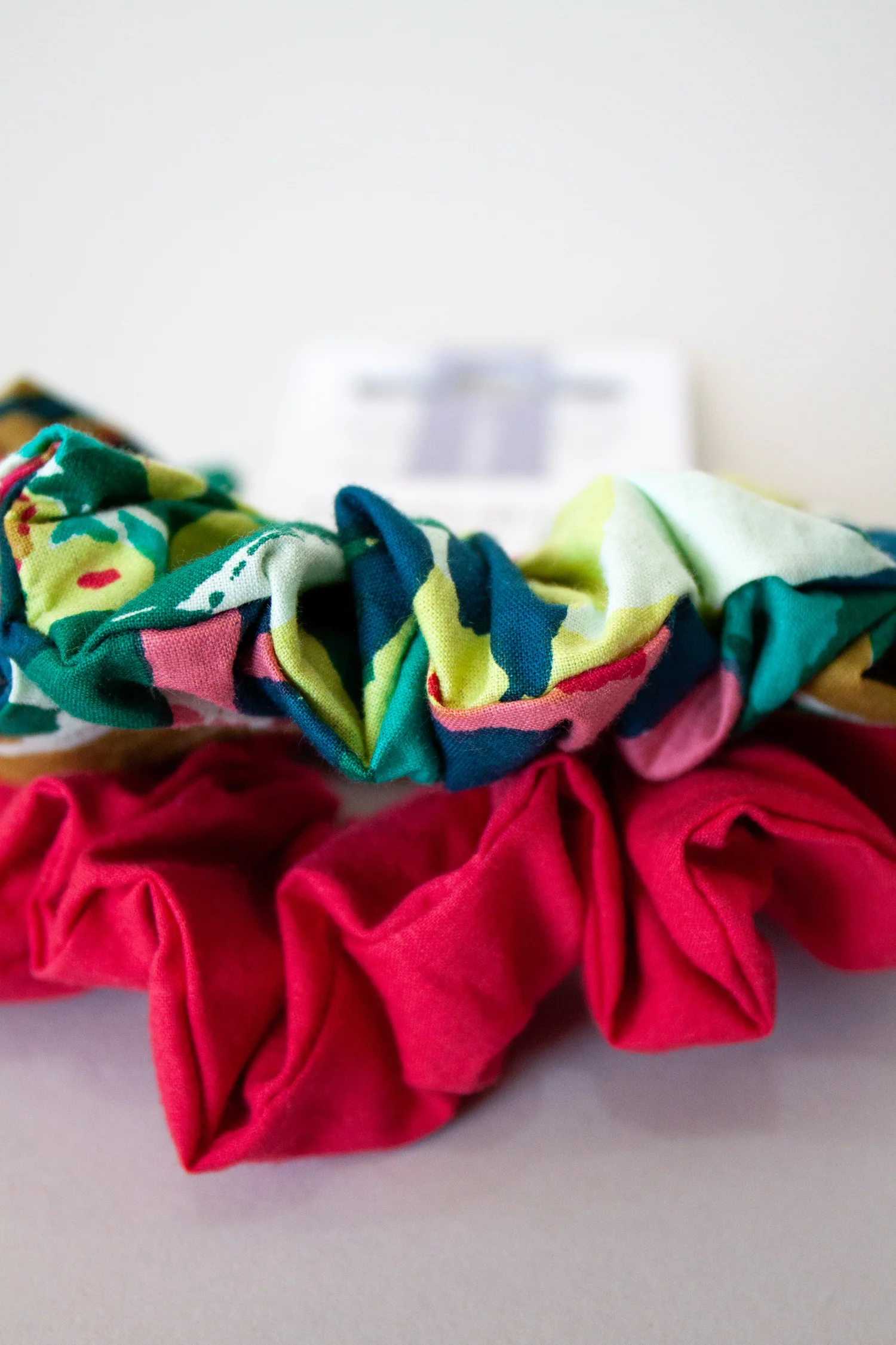 SS25 Mixed Scrunchies Pack of 2 - ASS PK - Image 3