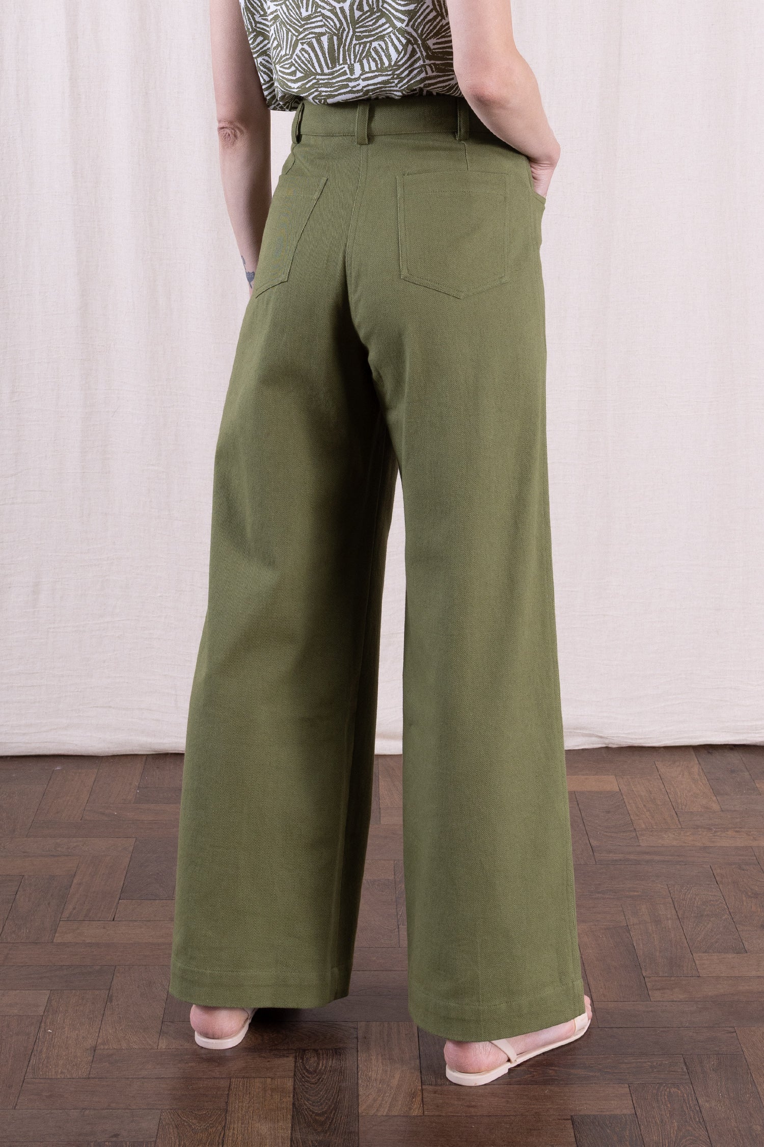SS26 Cotton Drill Wide Leg Jeans - Verdant - Image 4