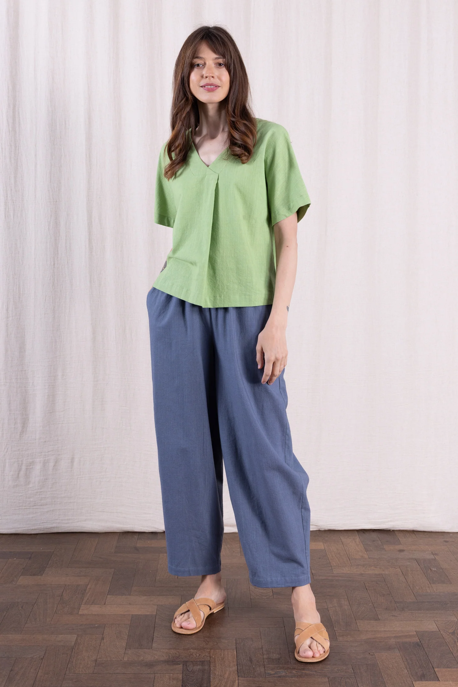 SS26 Cotton Pleat Front Top - Pistachio - Image 4