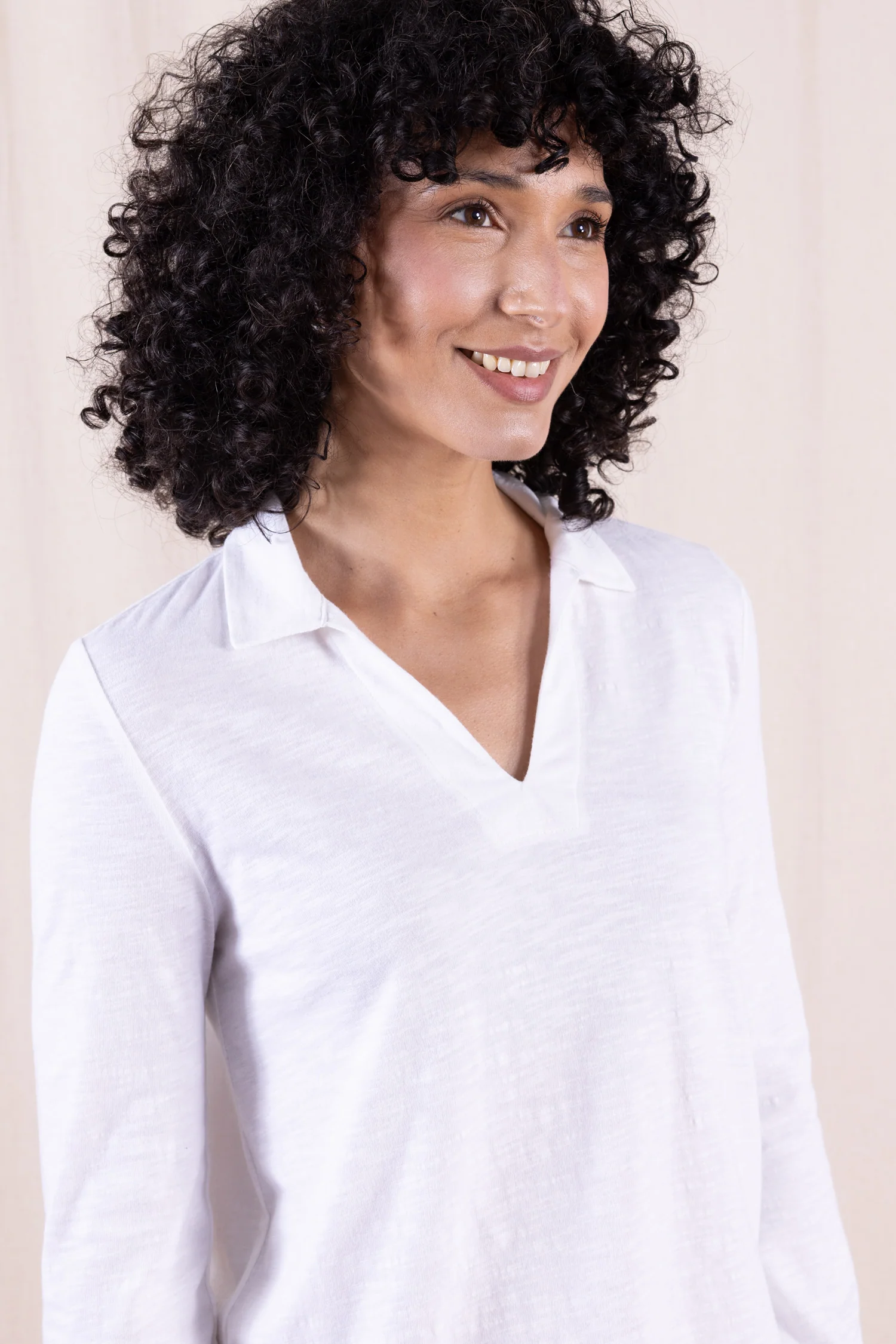 SS26 GOTS Organic Cotton Easy Collar Top - White - Image 4