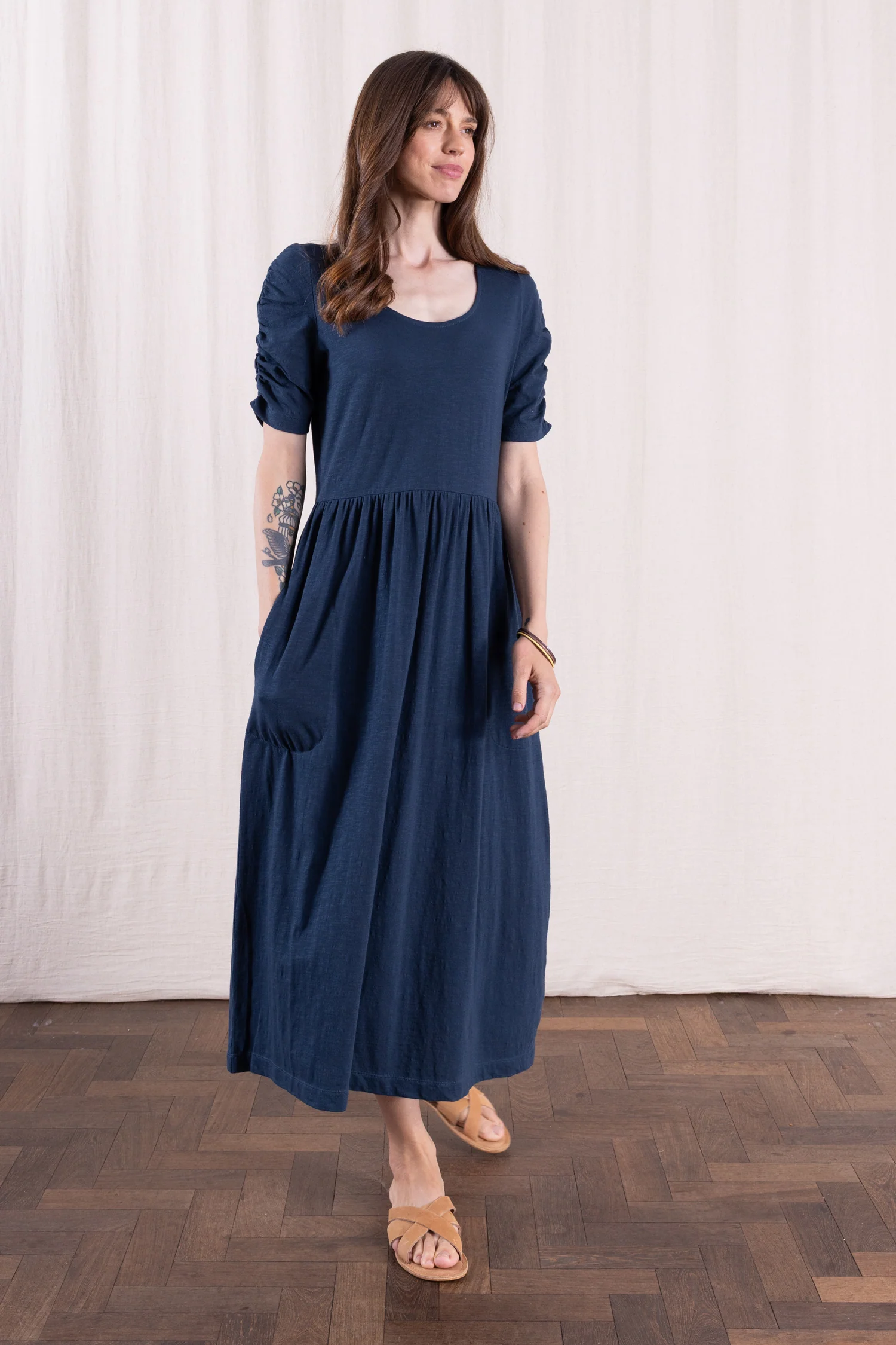 SS26 GOTS Organic Cotton Gathered Sleeve Dress - Oxford - Image 2