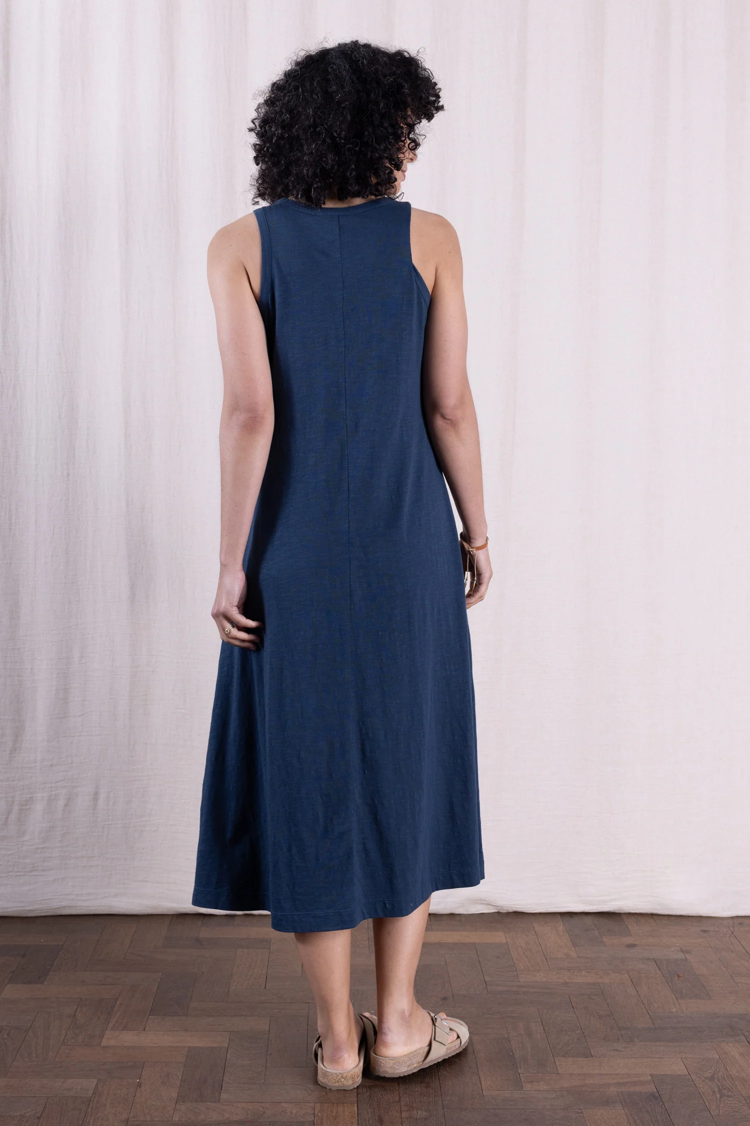 SS26 GOTS Organic Cotton Jersey Midi Dress - Oxford - Image 3