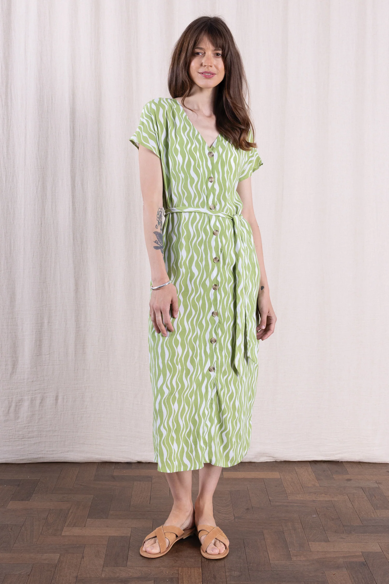 SS26 V Neck Shirtdress - Pistachio - Image 2