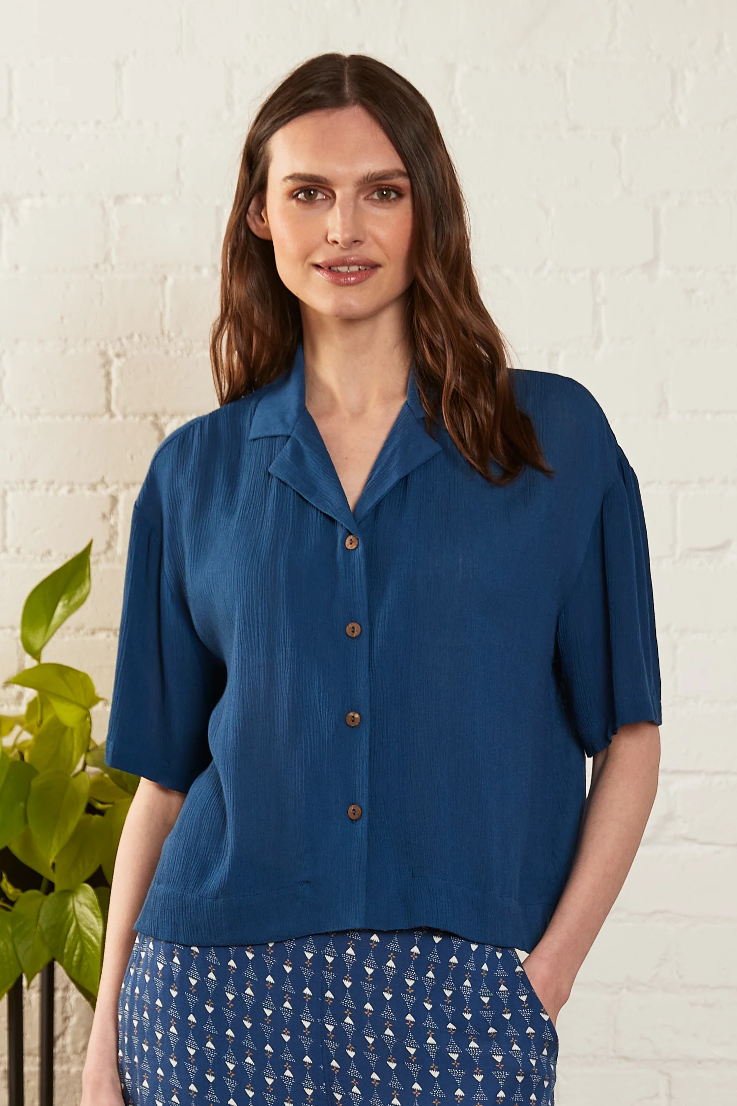 Crinkle Viscose Boxy Shirt - Image 5