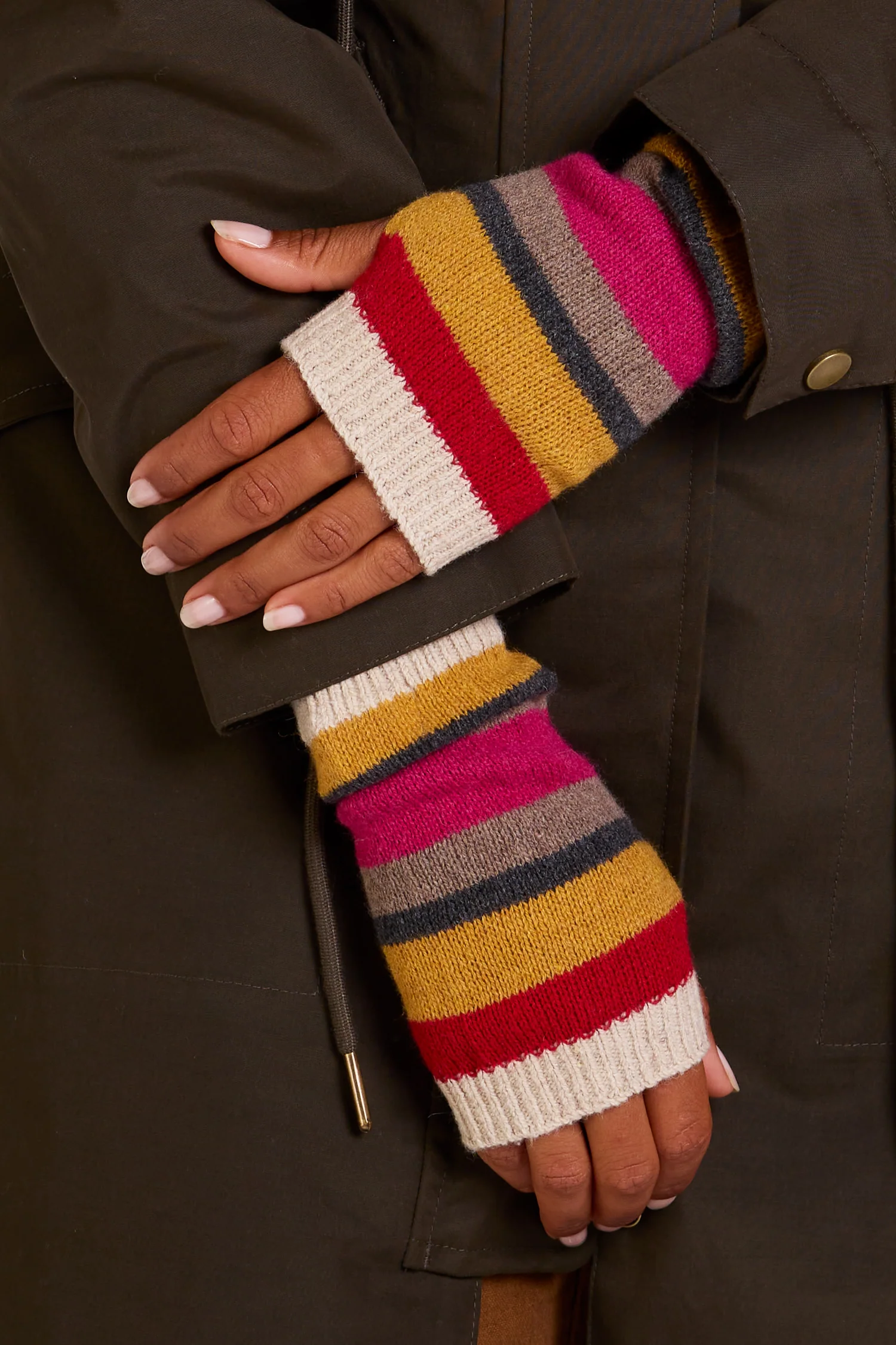 Recycled Knitted Gloves - Image 11