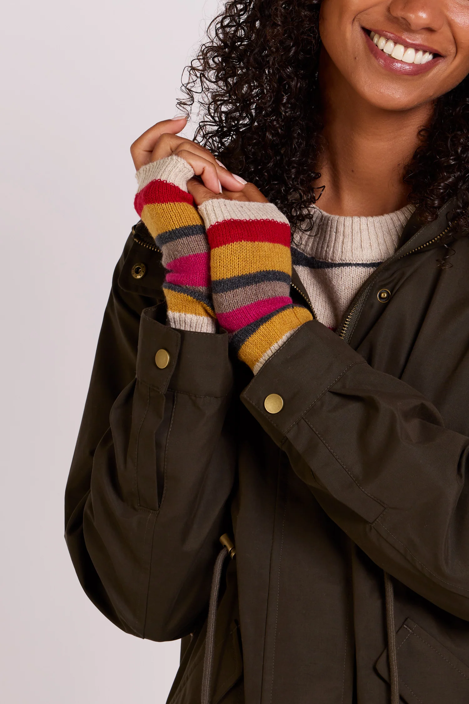 Recycled Knitted Gloves - Image 8